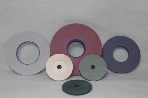 Abrasive Materials for Blasting and Polishing