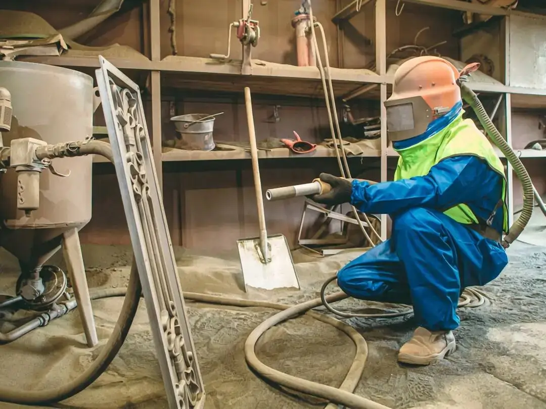 Best Abrasives for Sandblasting and Surface Preparation: Silicon Carbide and More